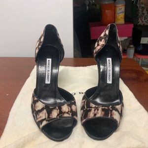 Brand New Manolo Blahnik Peep Toe Sandals